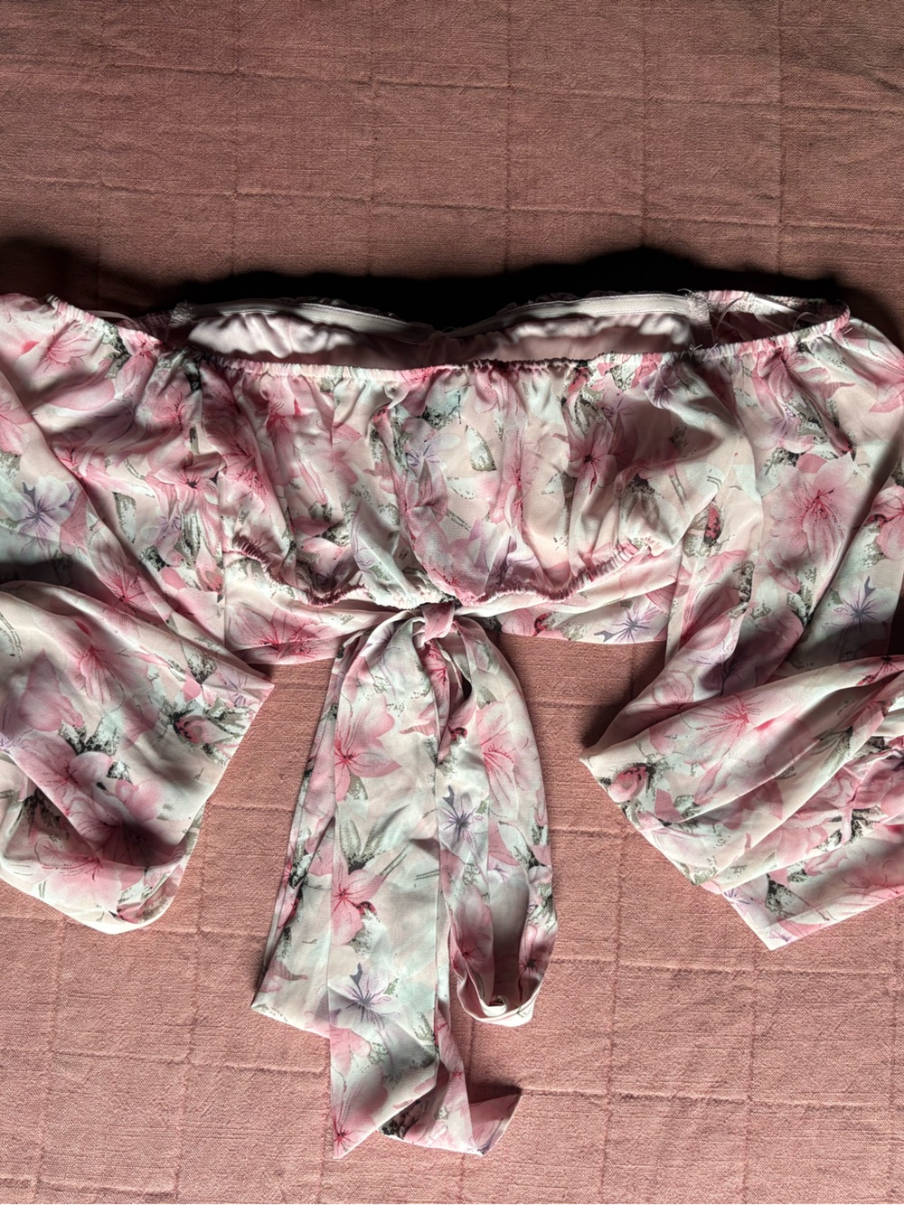 Miss Avenue Pink Floral Tie-Front Puff Sleeve Crop Top- Size M - Picture 7 of 9